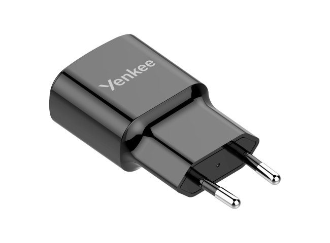 KOK karikuesi Yenkee 2400mA USB YAC 2013BK